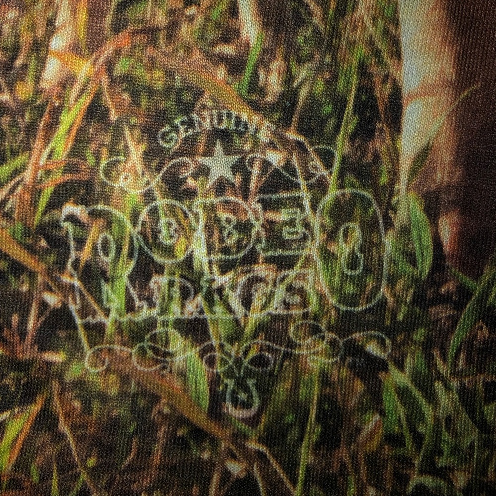 Genuine Rodeo Rags pigs onsie - Picture 2 of 7